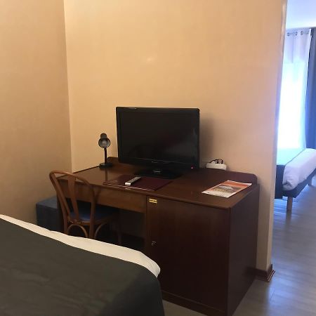 Hotel Vesuvio Lourdes Esterno foto