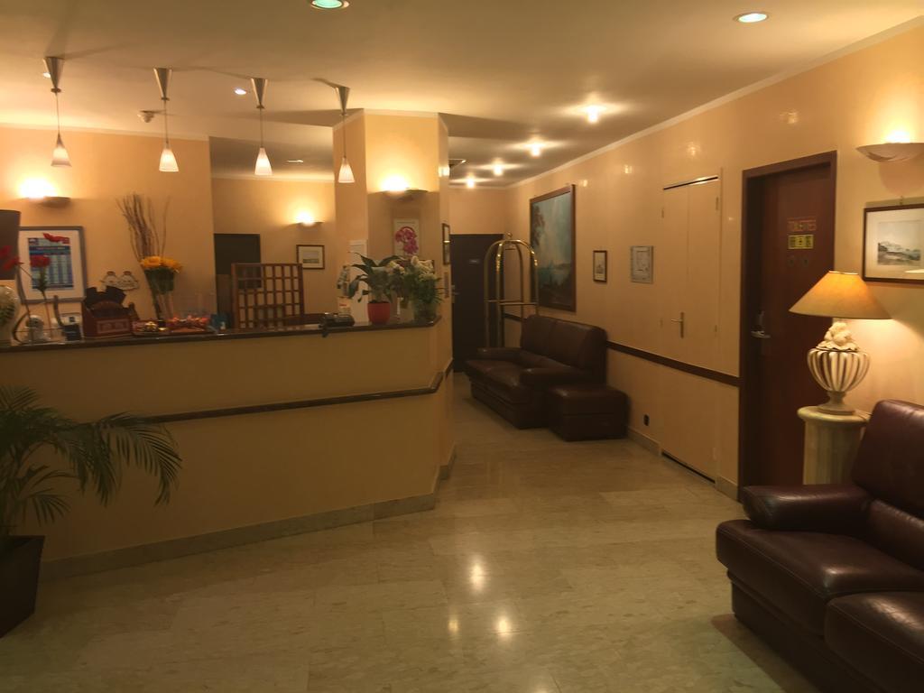 Hotel Vesuvio Lourdes Esterno foto