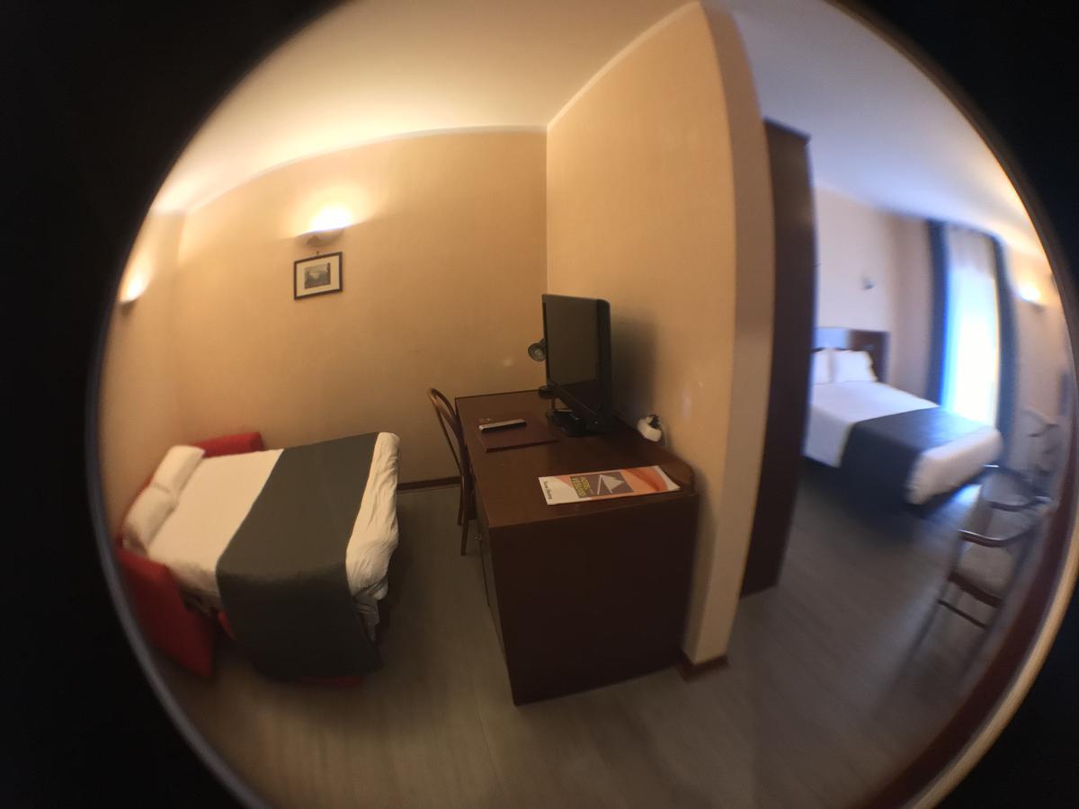 Hotel Vesuvio Lourdes Esterno foto